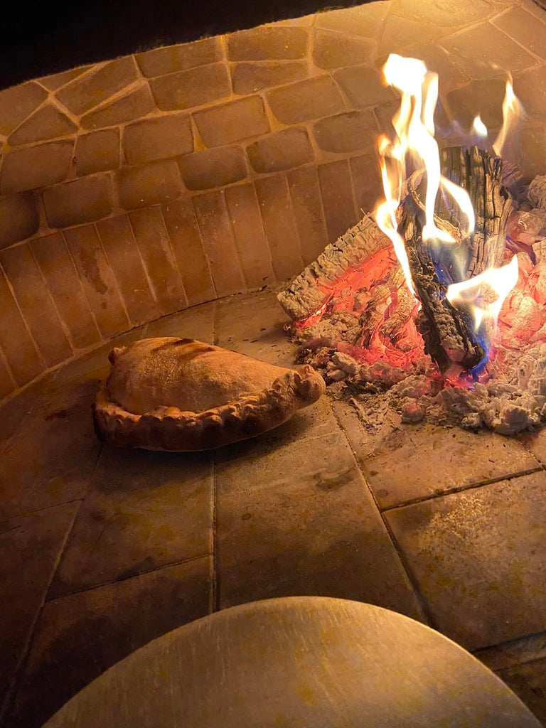 ProForno Pizza Oven Dymus Wood Fired Oven with Hybrid Option