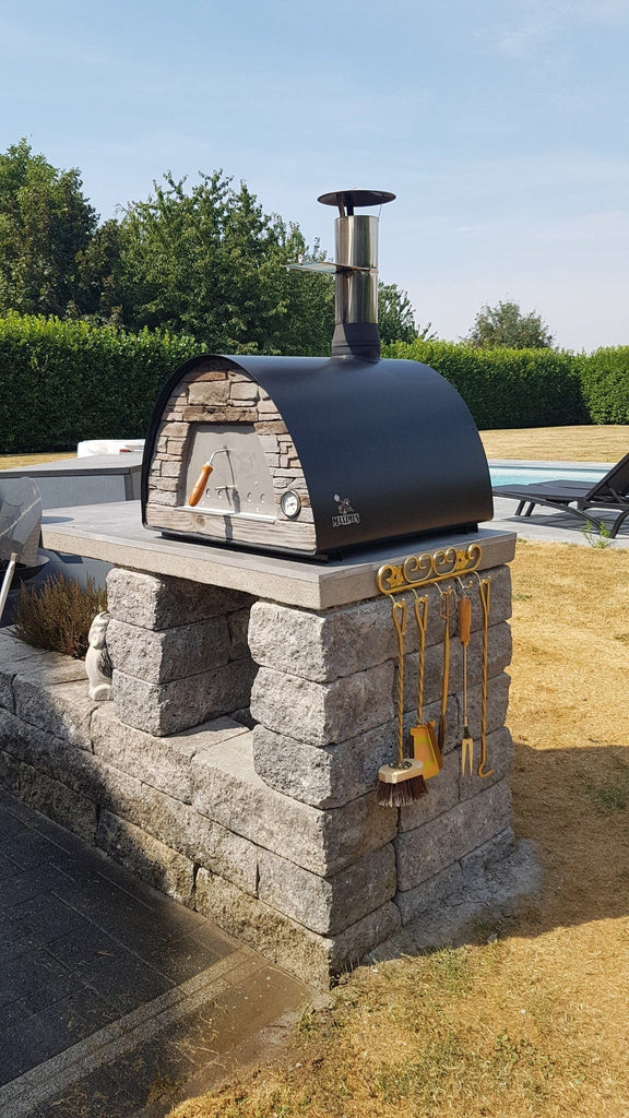 Authentic Pizza Ovens Pizza Oven Black Maximus Mobile Pizza Oven - Black
