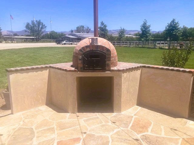 Authentic Pizza Ovens Pizza Oven Lisboa Rustic Finish Premium Pizza Oven