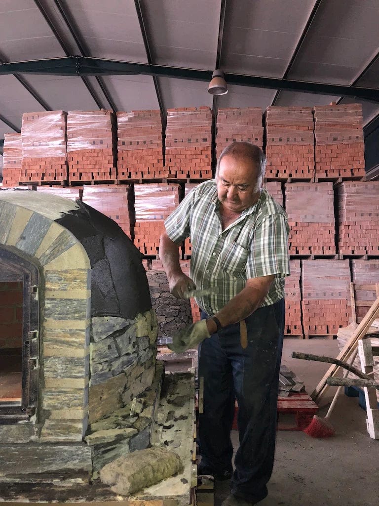 Authentic Pizza Ovens Pizza Oven Lisboa Stone Finish Premium Pizza Oven